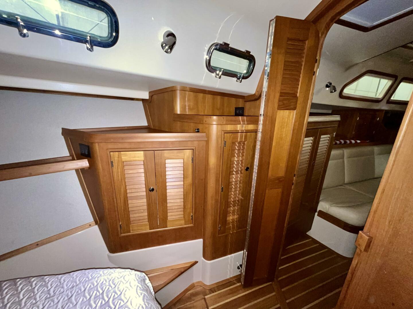 Slide: The Image of Island Packet 465 2008 - 5477124