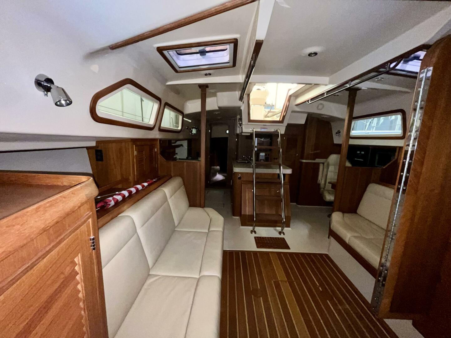 Slide: The Image of Island Packet 465 2008 - 5477126