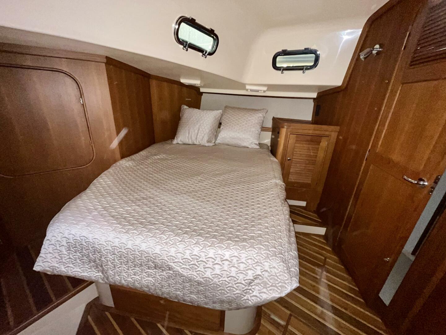 Slide: The Image of Island Packet 465 2008 - 5477140