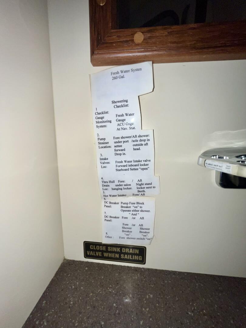 Slide: The Image of Island Packet 465 2008 - 5477142