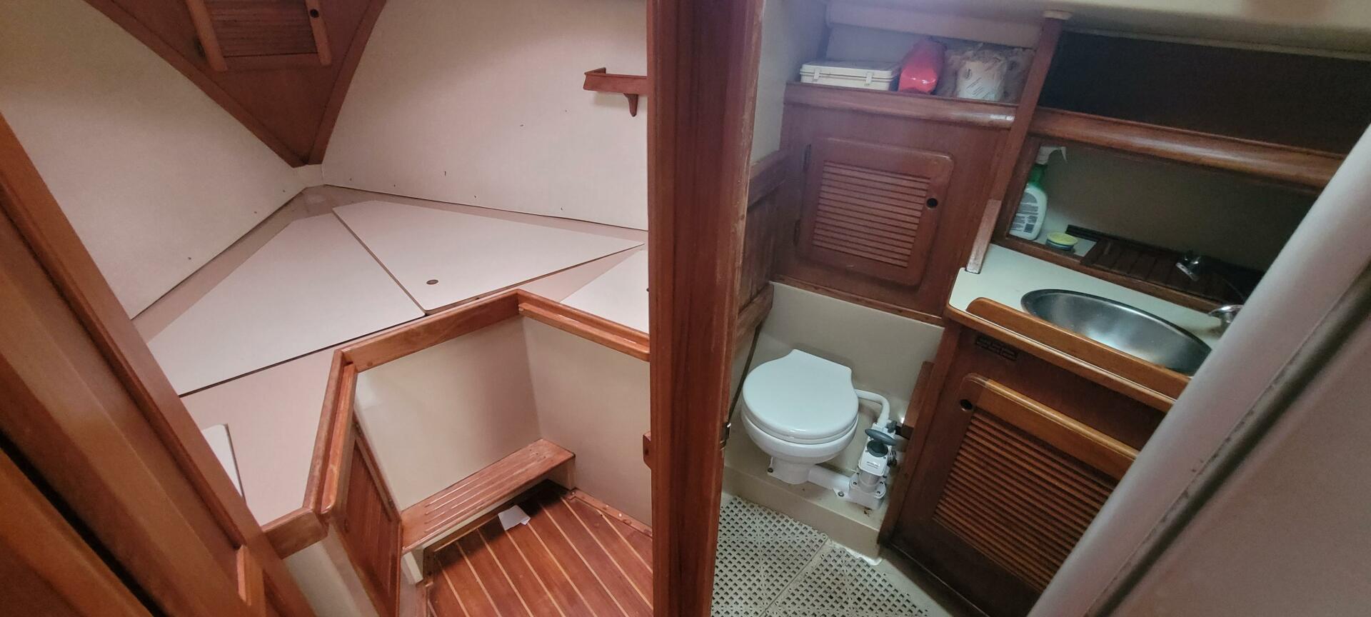 Slide: The Image of Island Packet Masthead Sloop 1987 - 5248911