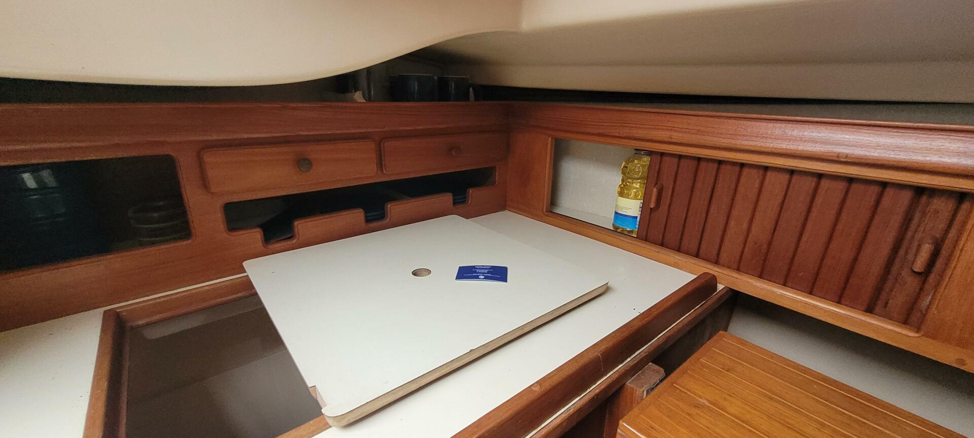 Slide: The Image of Island Packet Masthead Sloop 1987 - 5248939