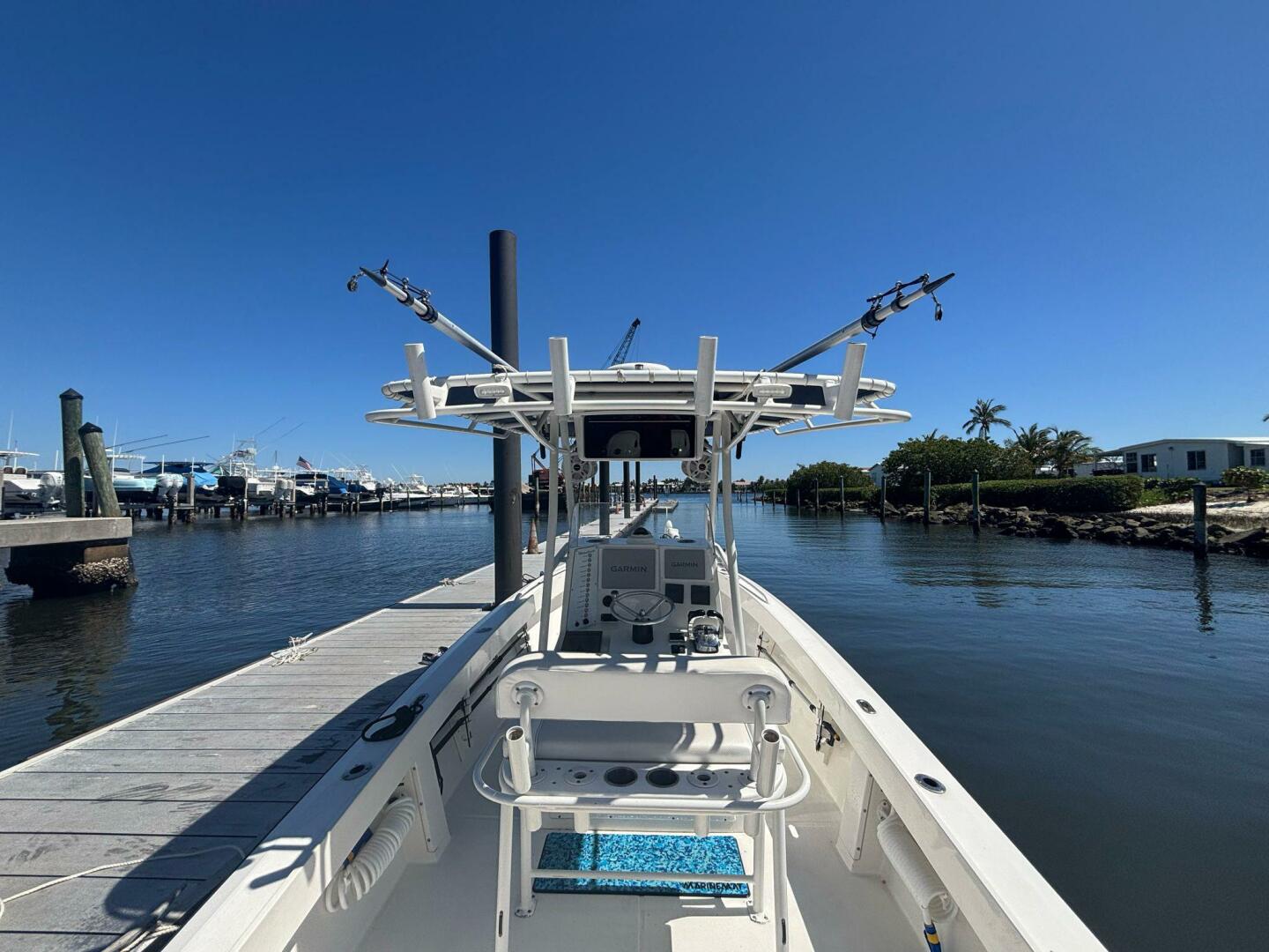 Slide: The Image of Island Runner 26 2003 - 5163586