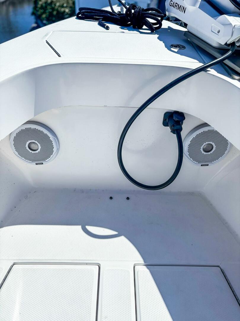 Slide: The Image of Island Runner 26 2003 - 5163592