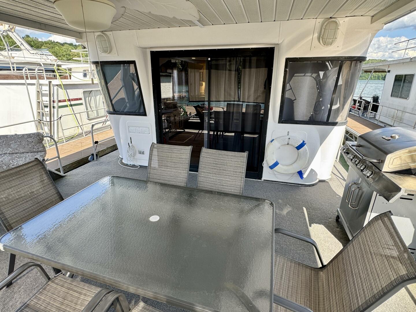 Slide: The Image of Jamestowner 16 x 65 Houseboat with Catwalks 1993 - 5374191