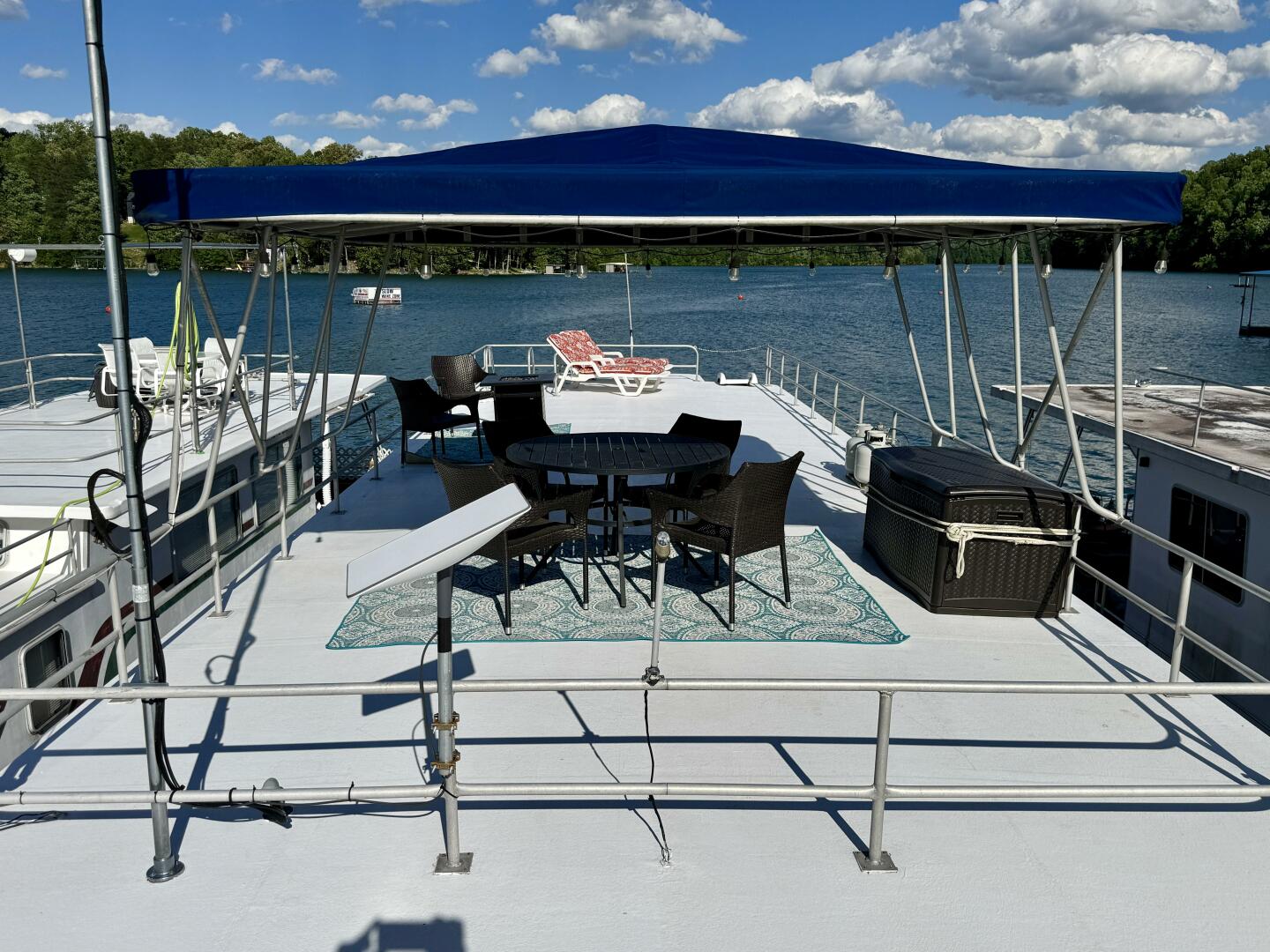 Slide: The Image of Jamestowner 16 x 65 Houseboat with Catwalks 1993 - 5374340
