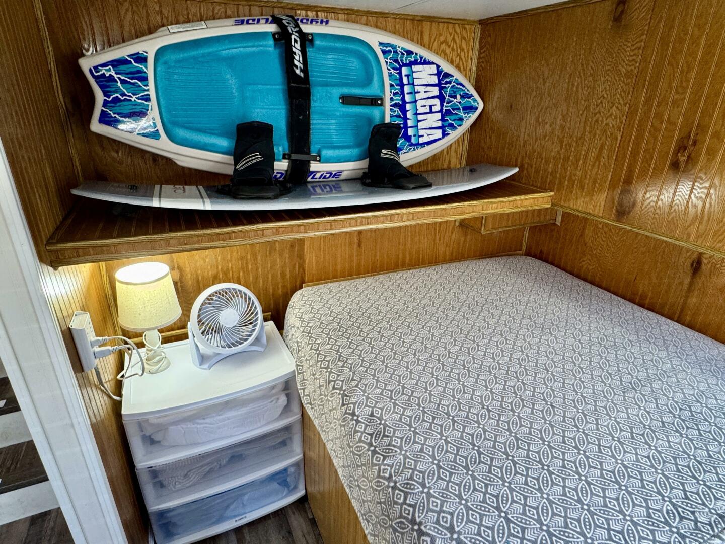 Slide: The Image of Jamestowner 16 x 65 Houseboat with Catwalks 1993 - 5374249