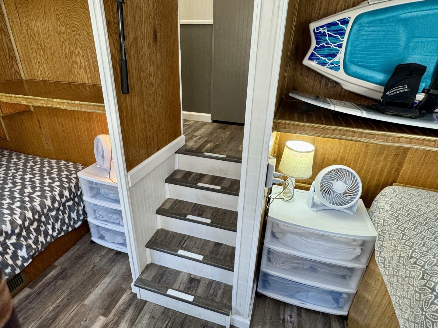 Slide: The Image of Jamestowner 16 x 65 Houseboat with Catwalks 1993 - 5374251