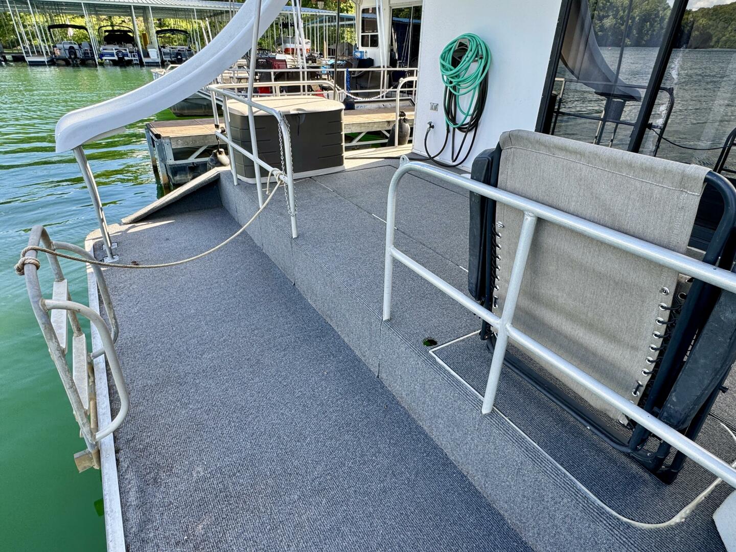 Slide: The Image of Jamestowner 16 x 65 Houseboat with Catwalks 1993 - 5374314