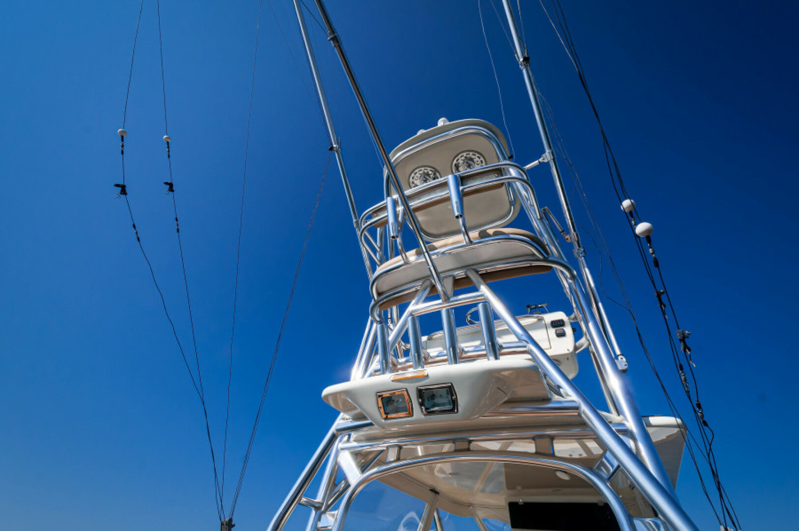 Slide: The Image of 2009 34 Jarrett Bay Walkaround- Tower - 4368397