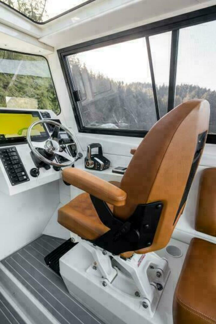 Slide: The Image of Jasper Marine Defender 22 - Open Bow 2026 - 5303945
