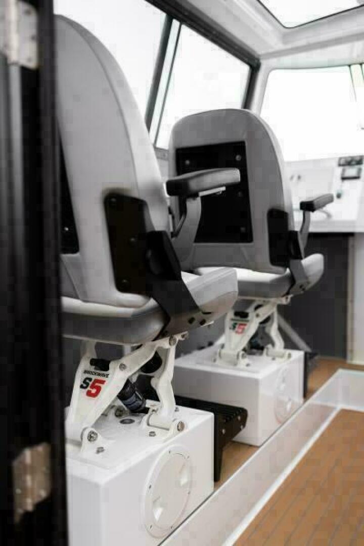 Slide: The Image of Shockwave Air Suspension Seats - 5303989