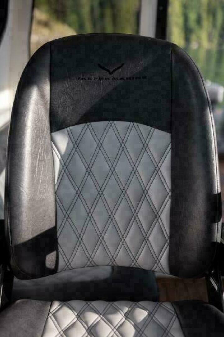 Slide: The Image of Jasper Marine Defender 22 - Open Bow 2026 - 5303992