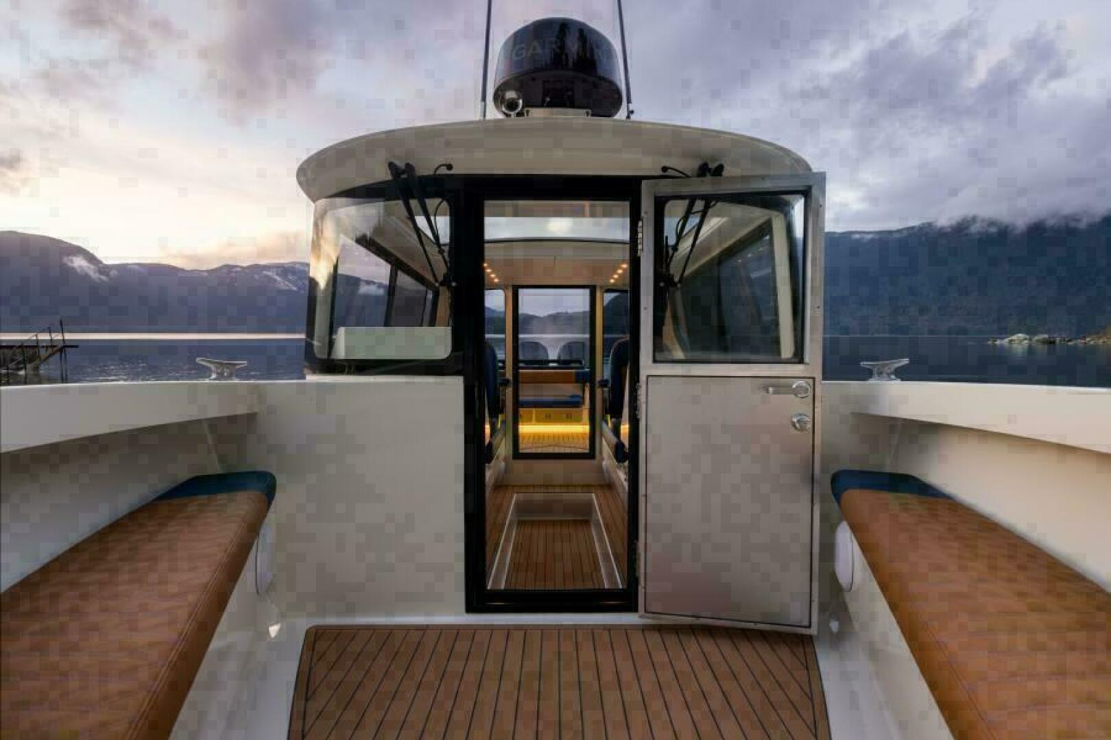 Slide: The Image of Standard Bench in Open Bow - 5304078