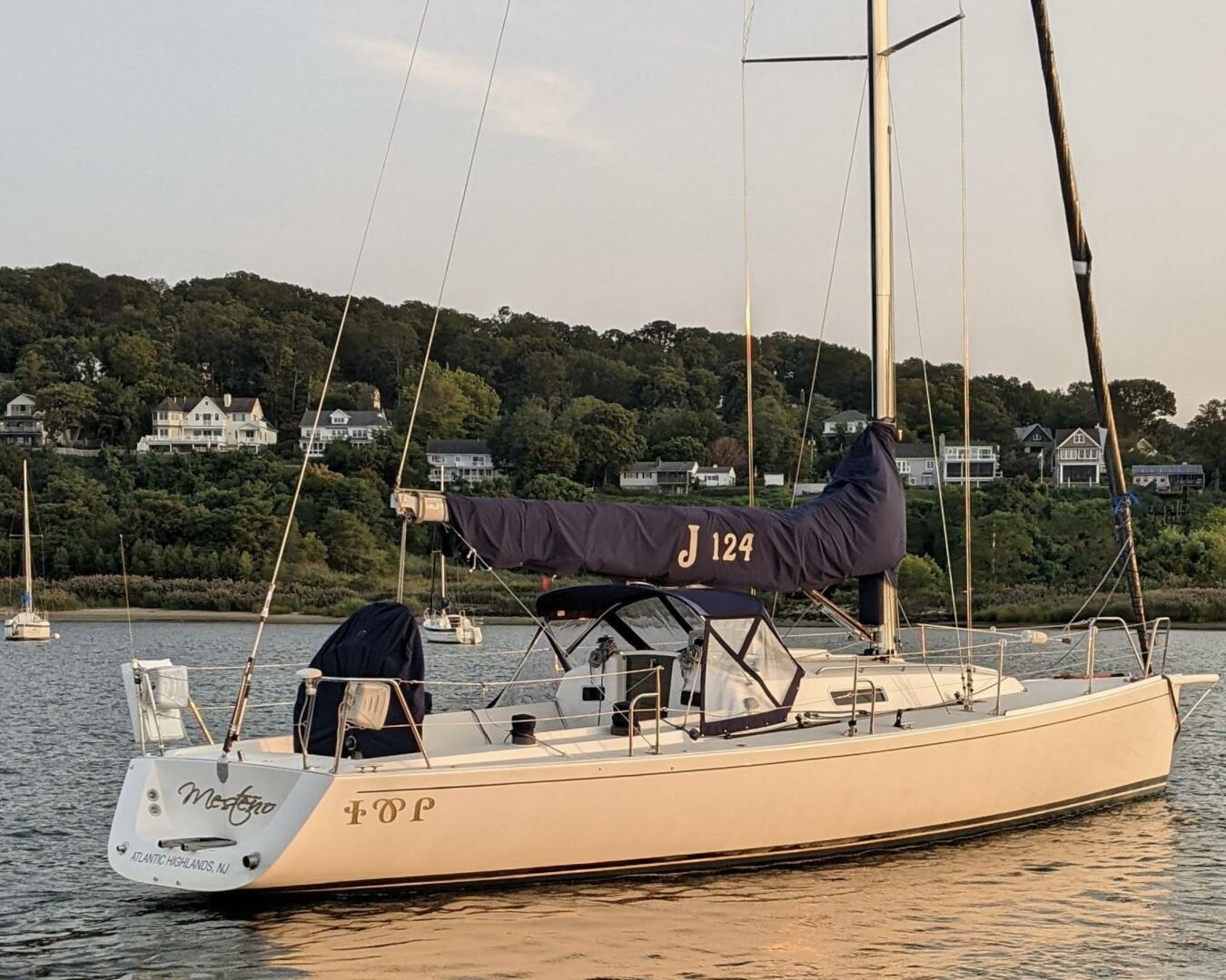 Slide: The Image of J Boats J/124 2006 - 0