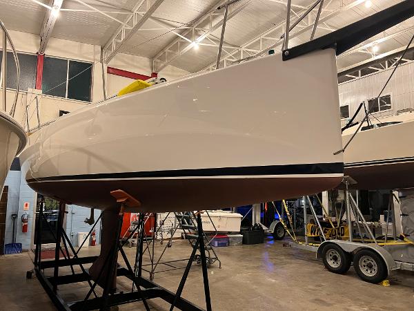 Slide: The Image of J Boats J/9 2021 - 8