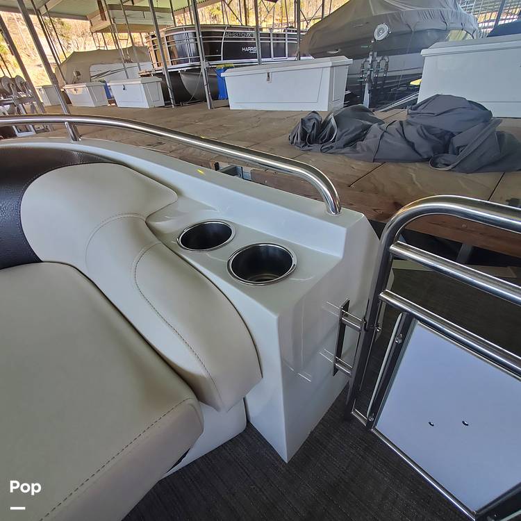 Slide: The Image of JC 24 Sporttoon 2015 - 15297243