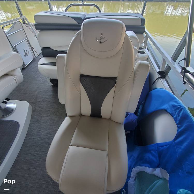 Slide: The Image of JC 24 Sporttoon 2015 - 15297339