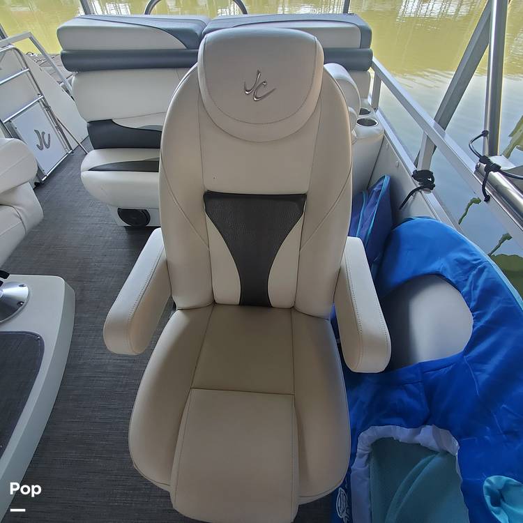 Slide: The Image of JC 24 Sporttoon 2015 - 15297340