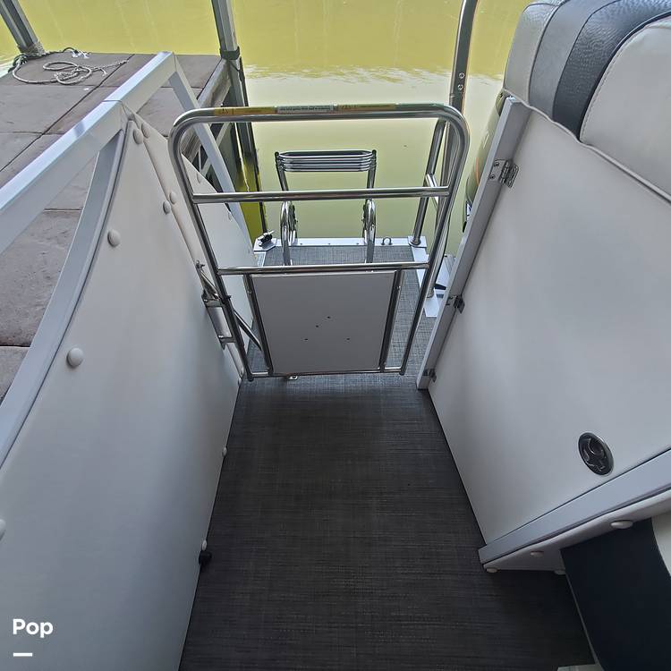 Slide: The Image of JC 24 Sporttoon 2015 - 15297353