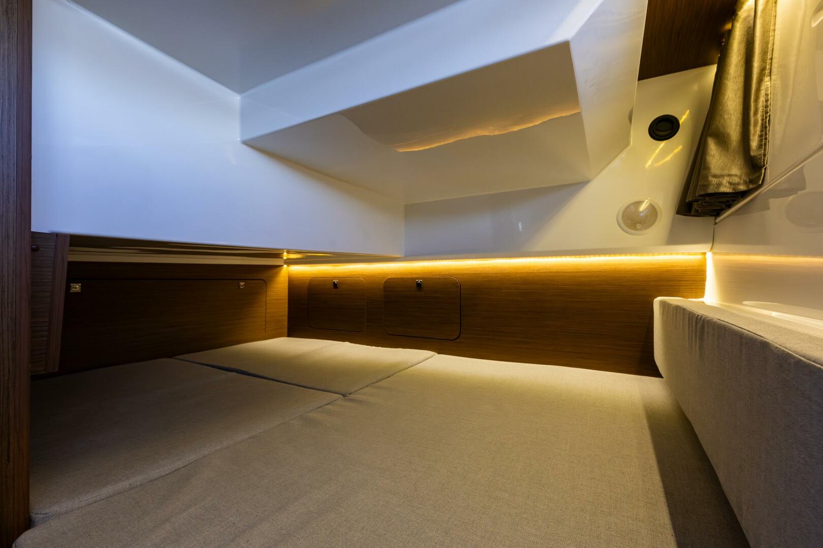 Slide: The Image of Jeanneau 29 2020 - 5231195