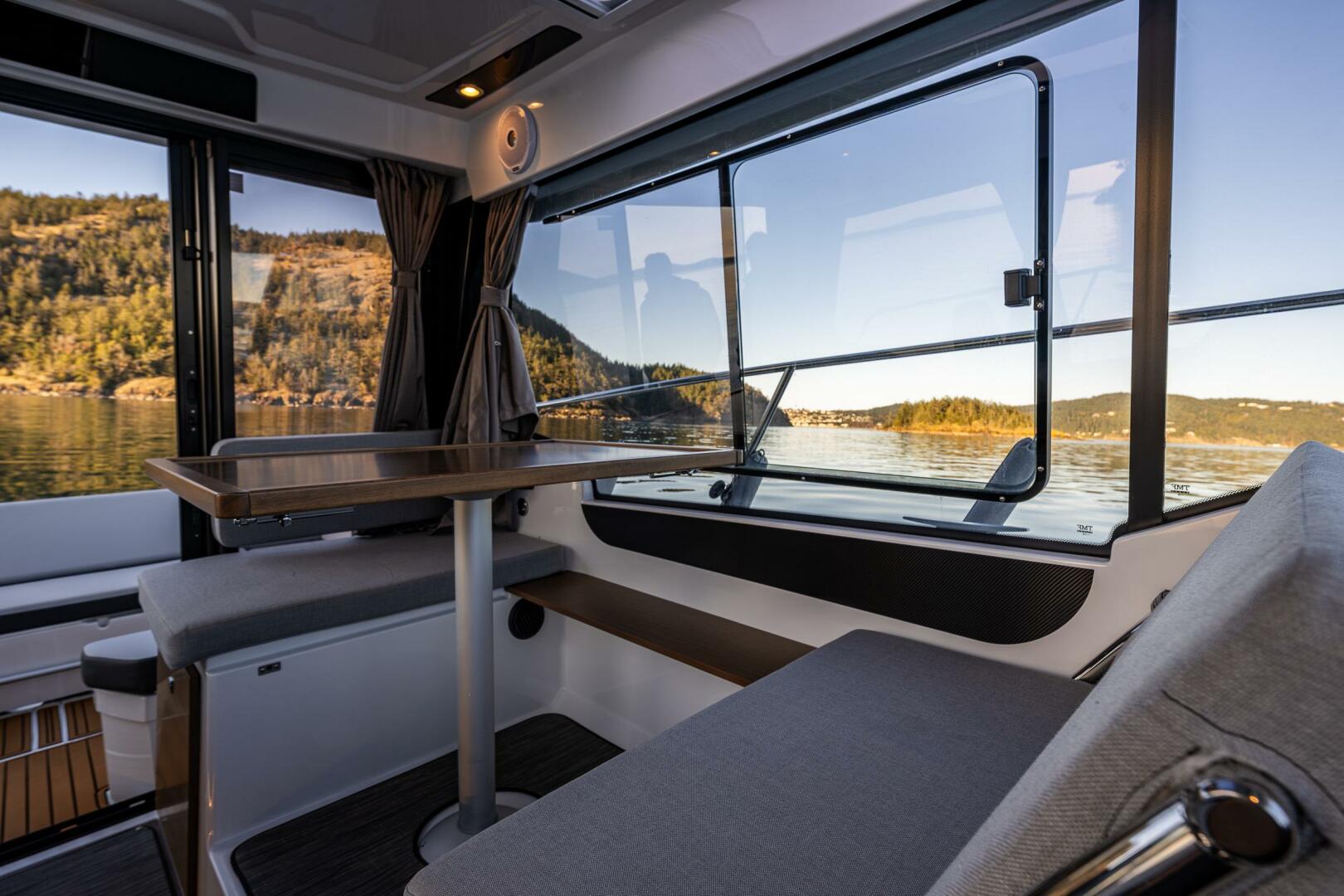 Slide: The Image of Jeanneau 29 2020 - 5231200