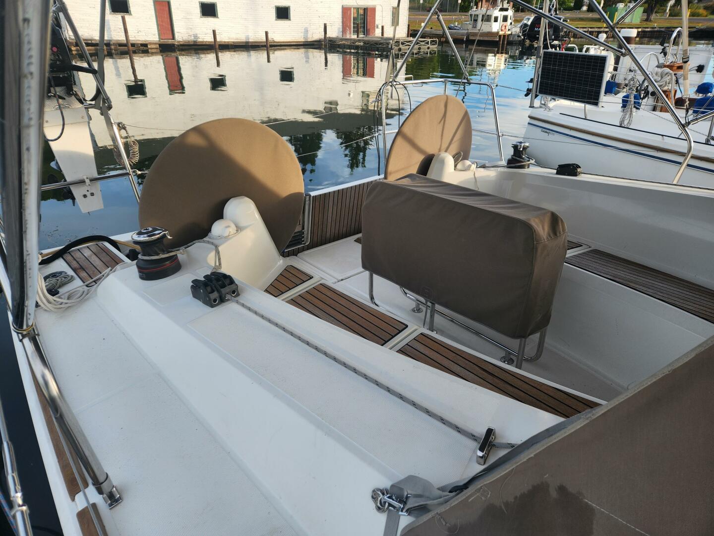 Slide: The Image of Jeanneau 349 2014 - 4709329