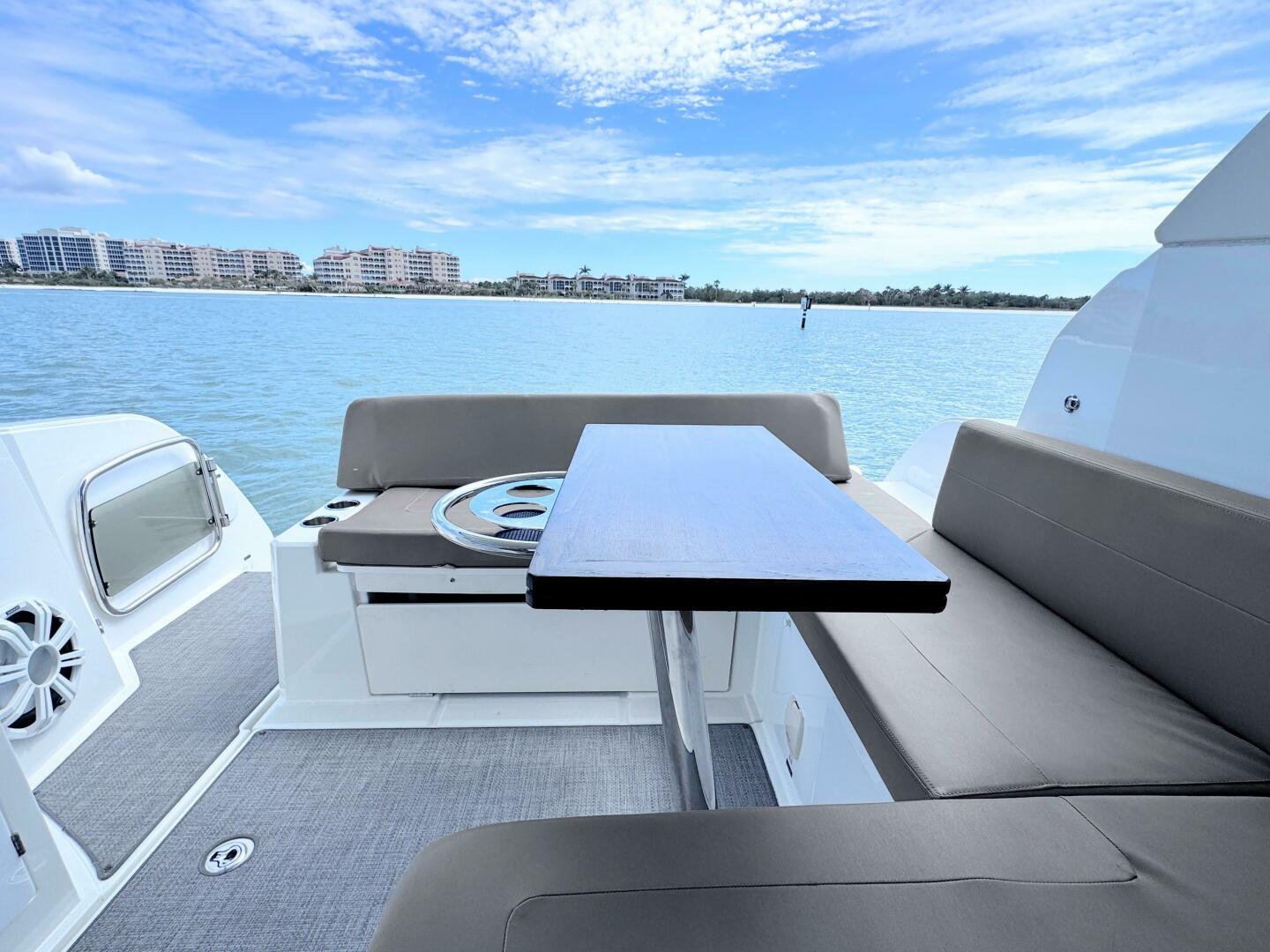 Slide: The Image of Jeanneau 36 Leader 2016 - 5096445