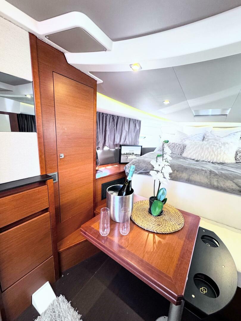 Slide: The Image of Jeanneau 36 Leader 2016 - 5096453