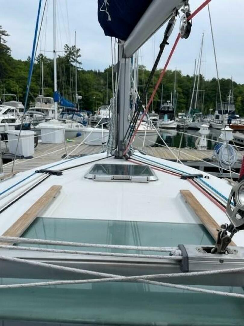 Slide: The Image of Jeanneau 37 Sun Odyssey 2004 - 5250434