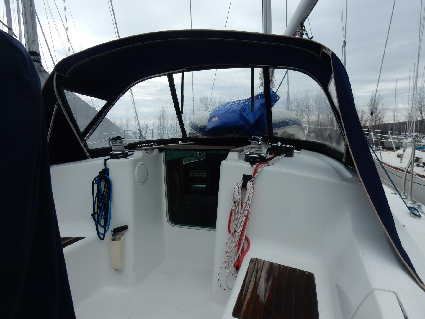 Slide: The Image of Jeanneau 37 Sun Odyssey 2004 - 5263728