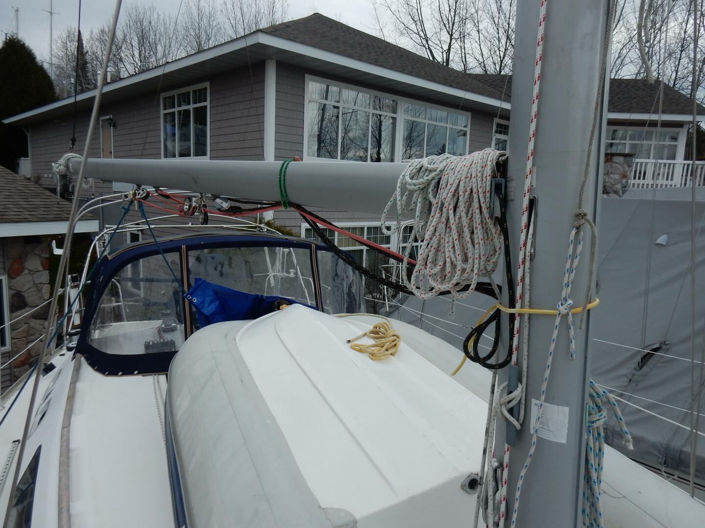 Slide: The Image of Jeanneau 37 Sun Odyssey 2004 - 5263753