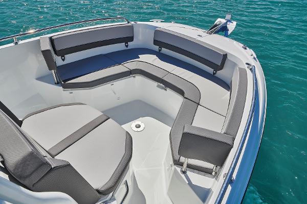 Slide: The Image of Jeanneau Leader 7.5 CC S3 2023 - 7