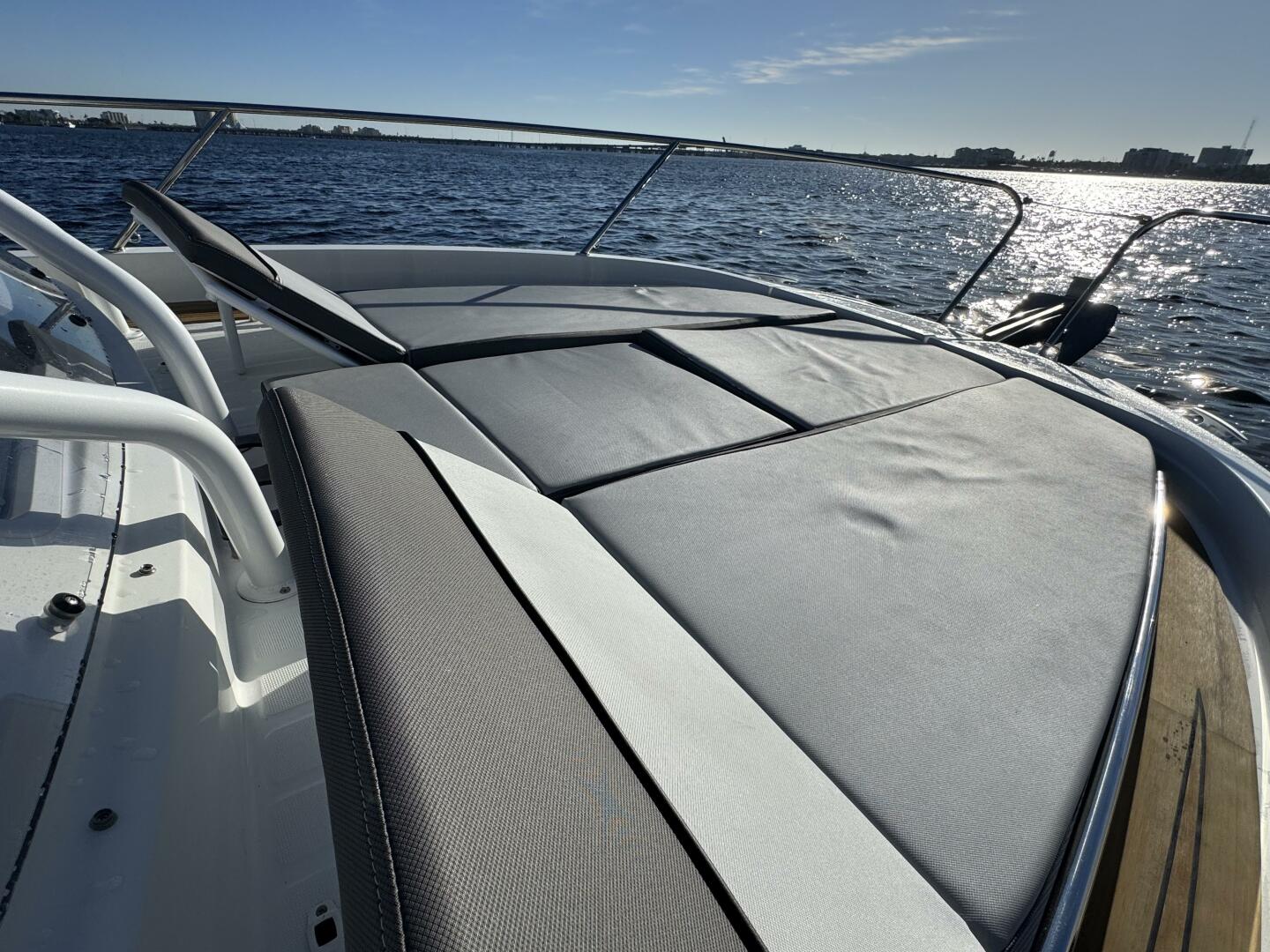 Slide: The Image of Jeanneau Leader 9.0 WA 2022 - 4899221