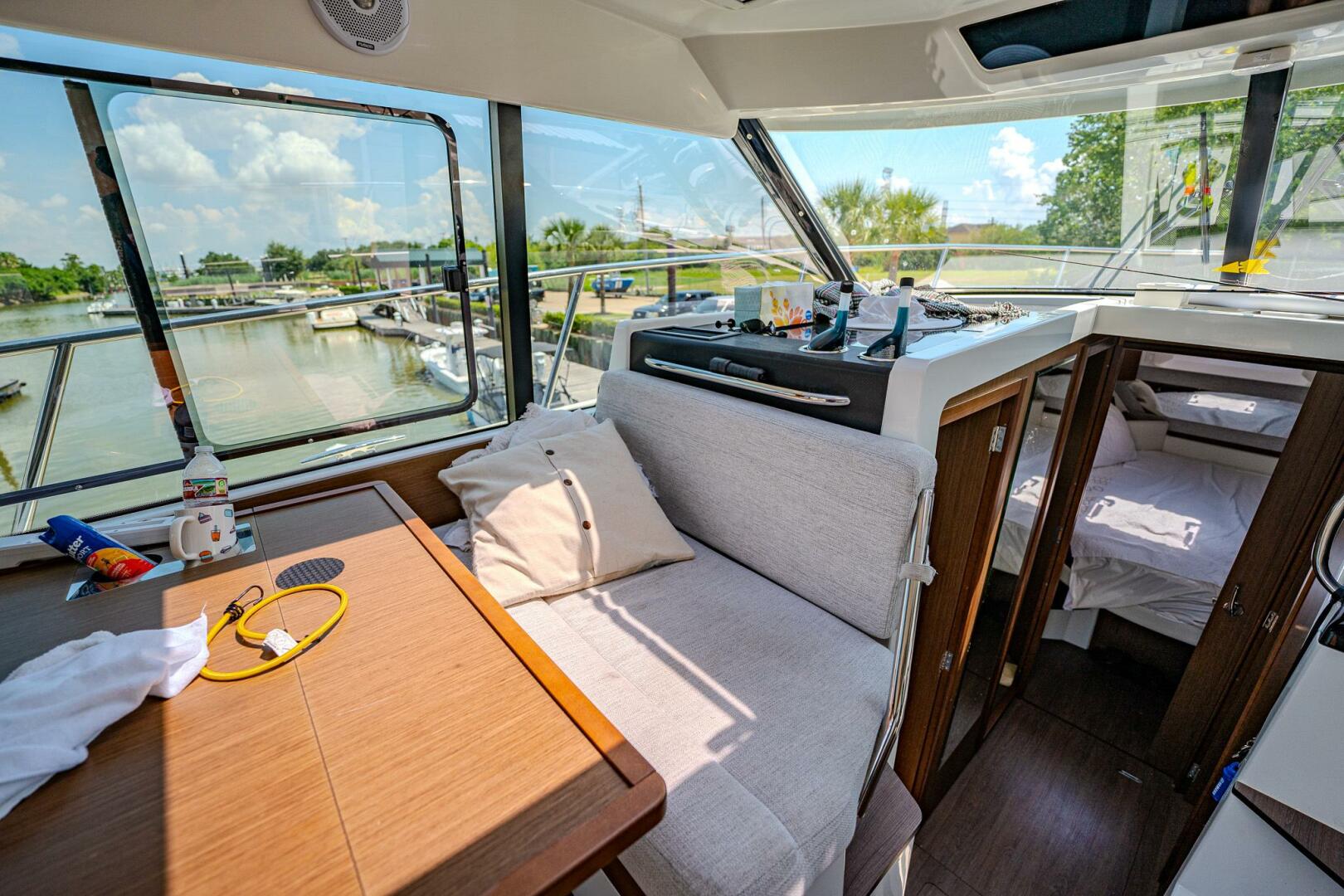 Slide: The Image of Dinette  - 5107699