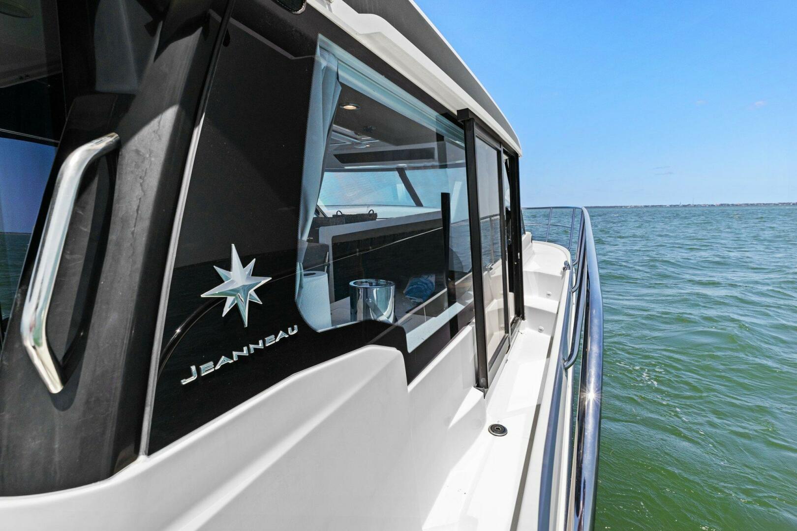 Slide: The Image of Jeanneau NC 1095 2021 - 5241662