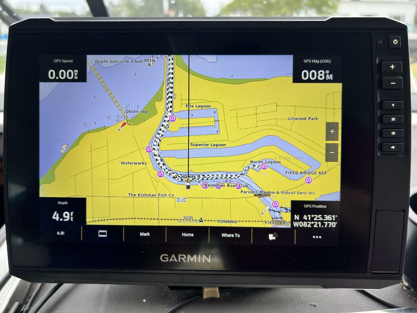 Slide: The Image of Large View of Garmin Large view of Garmin - 5454550