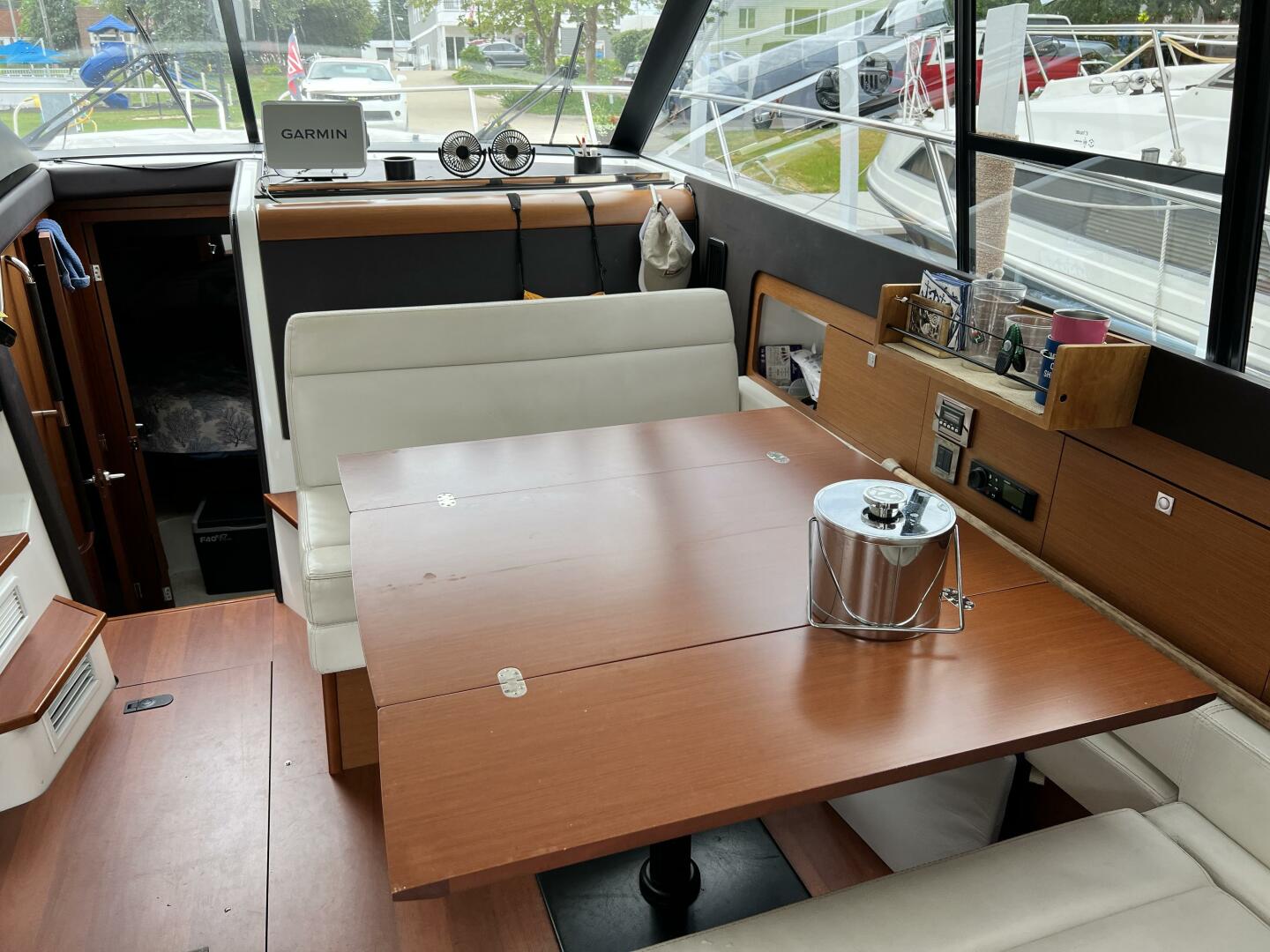 Slide: The Image of Table and Chairs Galley Galley table and chairs - 5454554