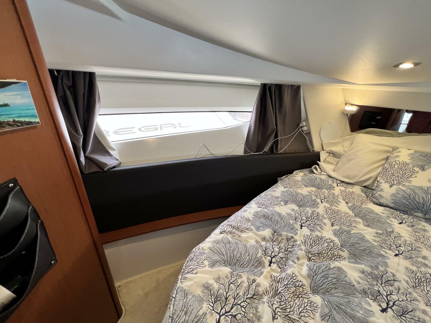 Slide: The Image of Bed and Port WIndow Bed and Portside Window View - 5454572