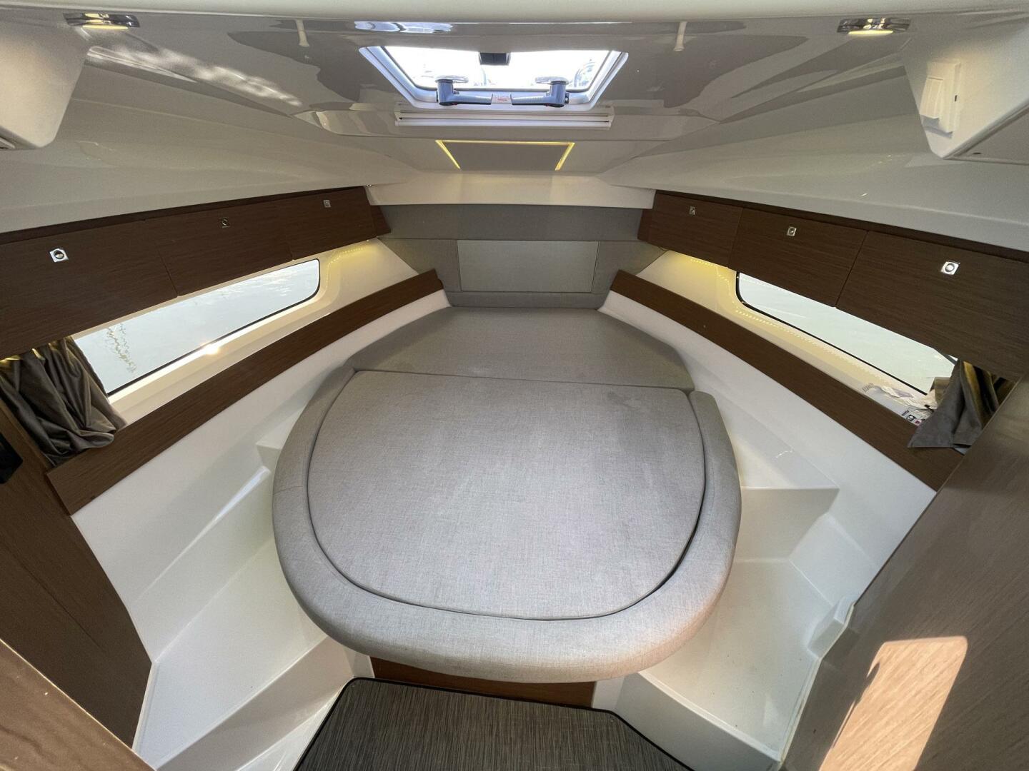 Slide: The Image of Jeanneau NC 895 2019 - 5436605