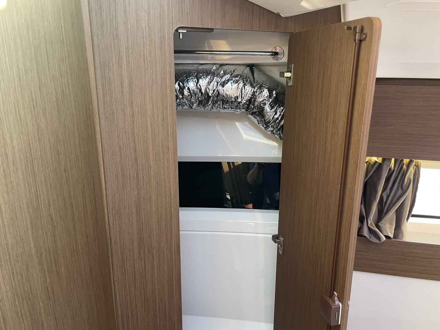 Slide: The Image of Jeanneau NC 895 2019 - 5436609