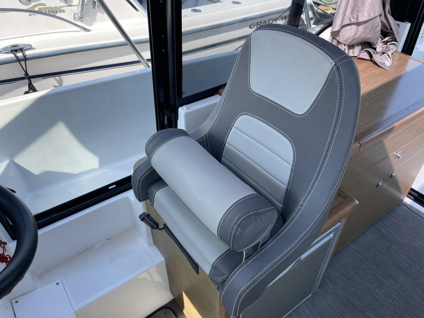 Slide: The Image of Jeanneau NC 895 2019 - 5436627