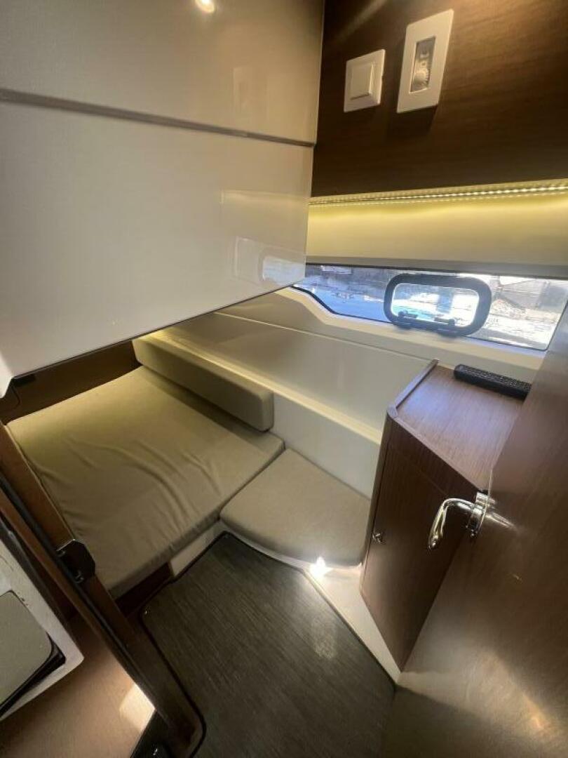 Slide: The Image of Jeanneau NC895 2019 - 5471538