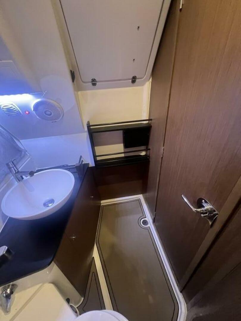 Slide: The Image of Jeanneau NC895 2019 - 5471550