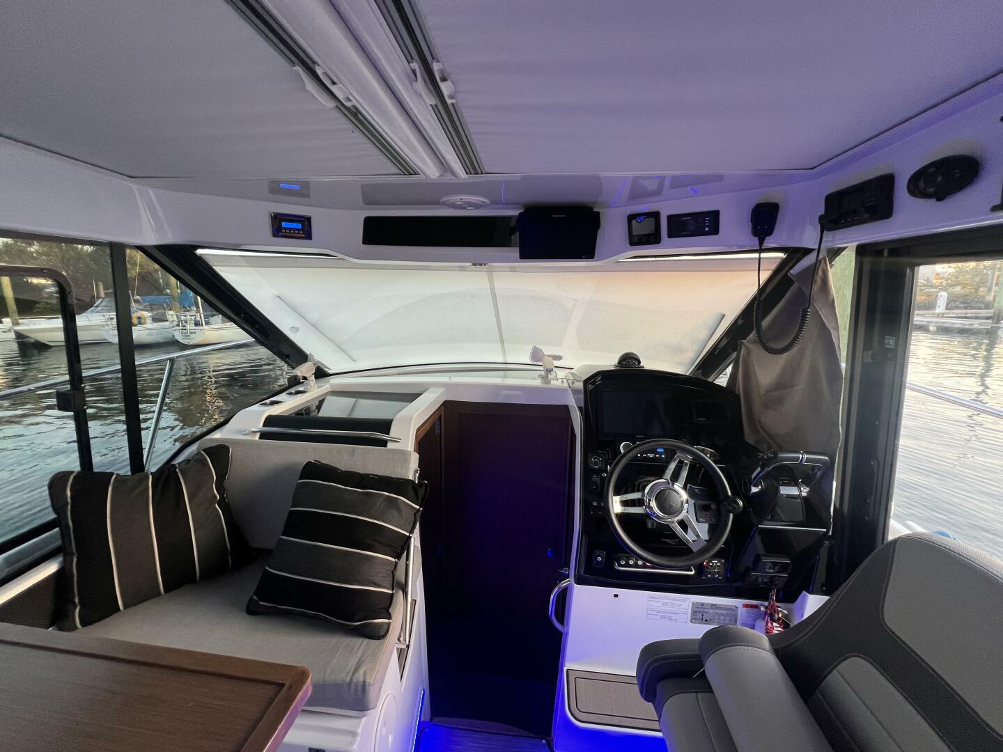 Slide: The Image of Jeanneau NC895 2019 - 5471589