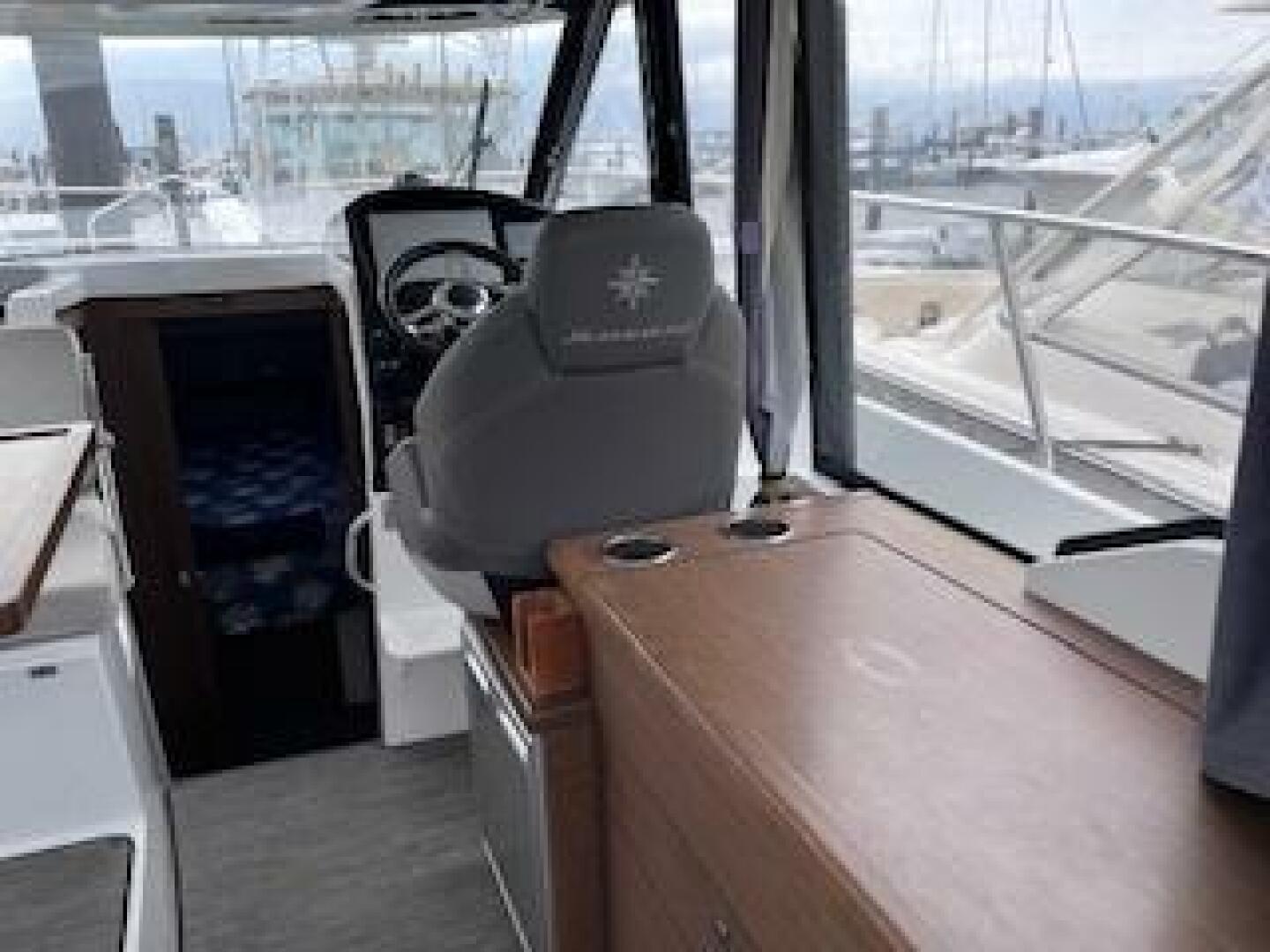 Slide: The Image of Jeanneau NC 895 2021 - 5427126