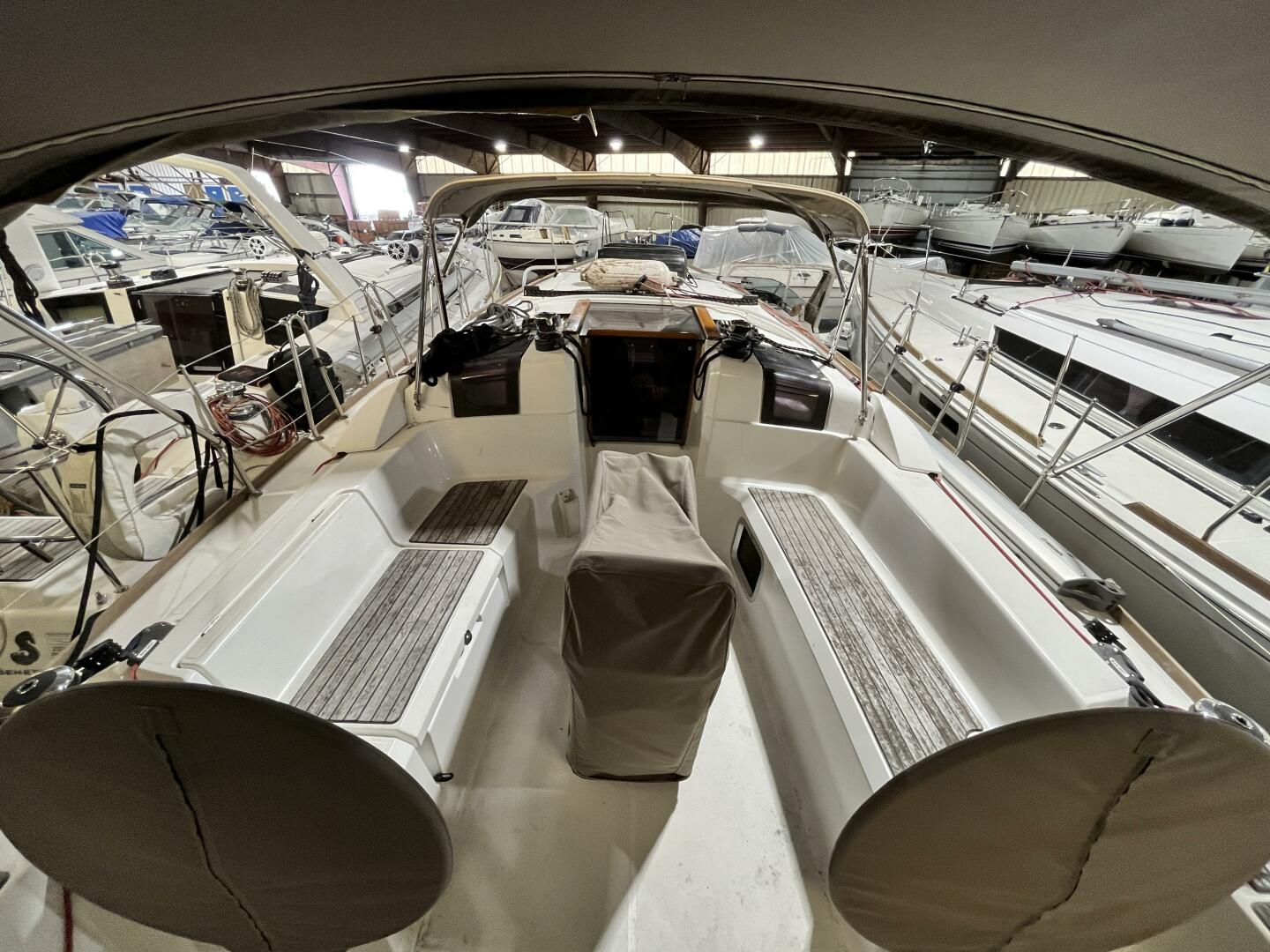 Slide: The Image of 3 Cockpit (2) - 4283193