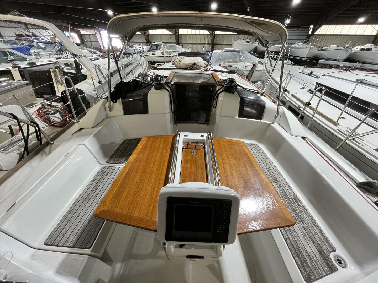 Slide: The Image of 3 Cockpit (4) - 4283195