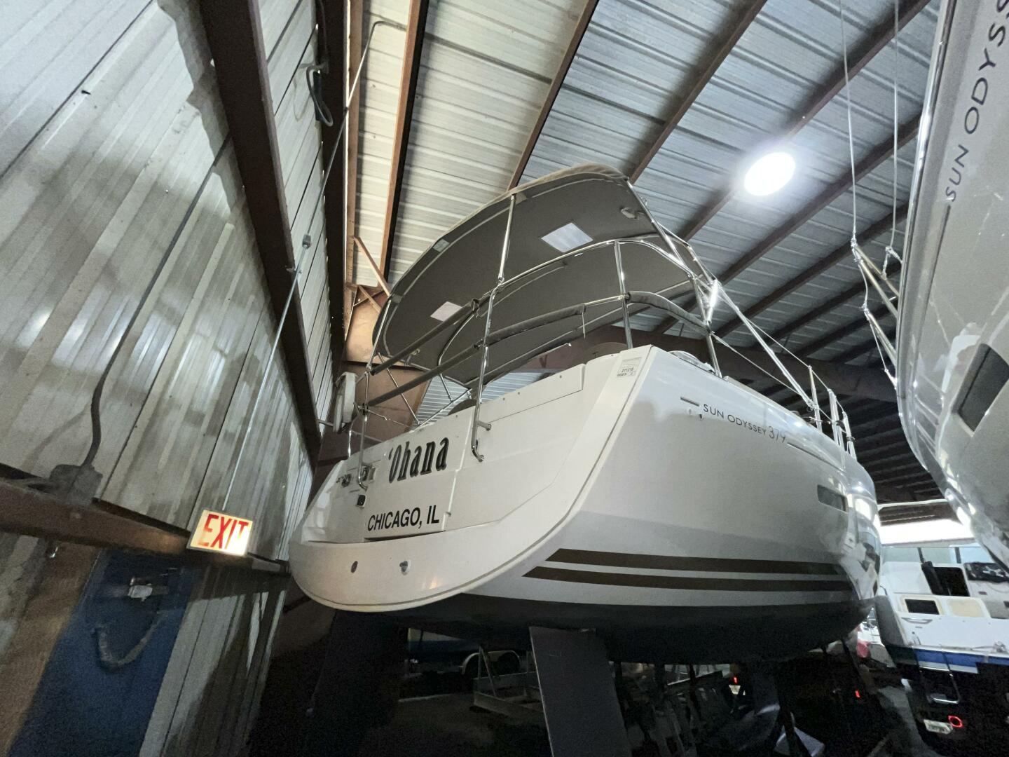 Slide: The Image of 1 1 Hull (1) - 4283169