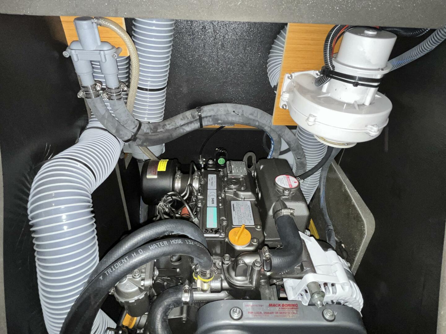 Slide: The Image of 10 Engine (3) - 4283273